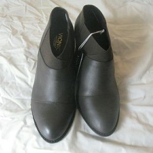 Brand New Vionic Brown Booties